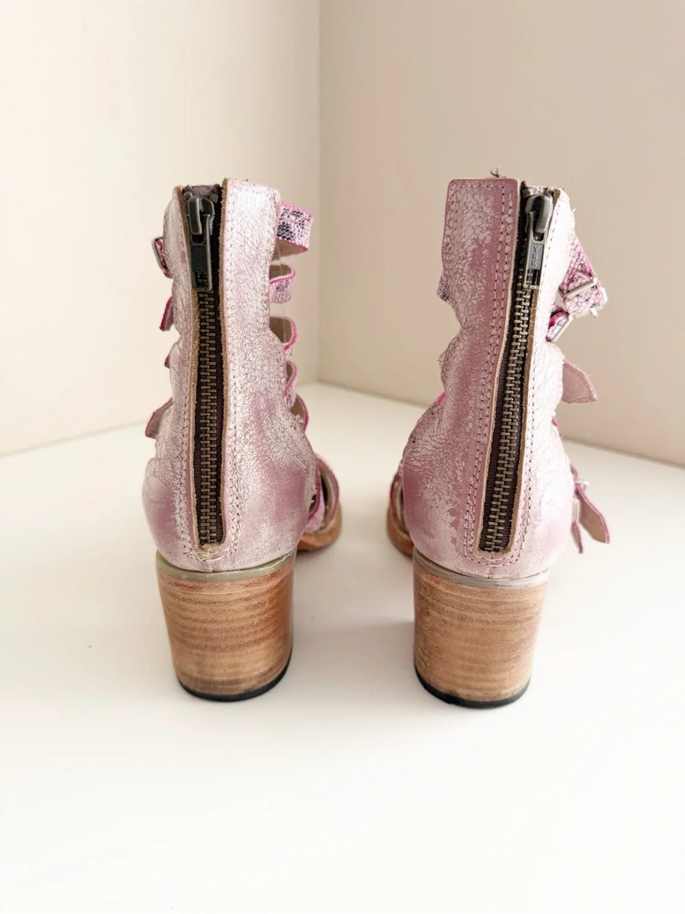 Freebird by Steven Casandra Pink Snakeskin Leather Gladiator Block Heel Sandal 8 - Picture 5 of 10
